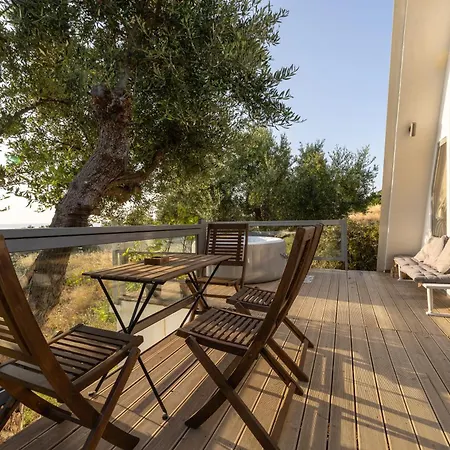 Ferienhaus Olive Frame *